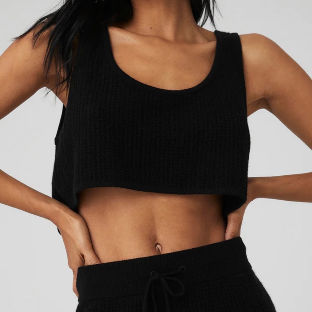 SET of 2 Alo Yoga Cashmere Plush Waffle Top & High Waist Shorts